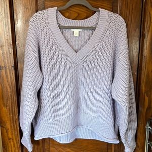 This item is an oversized v-neck sweater from H&M.